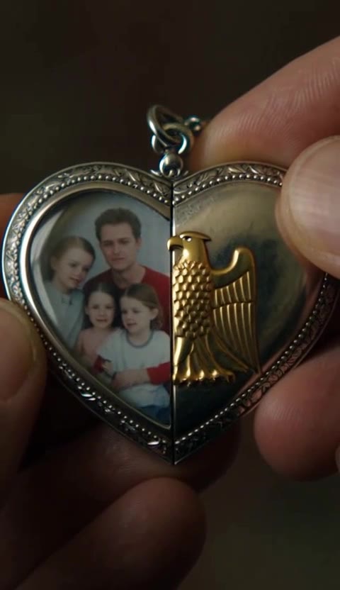 The Locket That Screamed Motherhood: A Billionaire's Unannounced Visit Changed a Foster Child's Life Forever