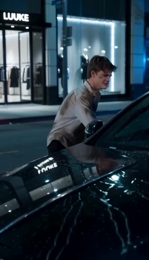 The Long-Lost Son Who Confronted His Wealthy Mother in the Rain
