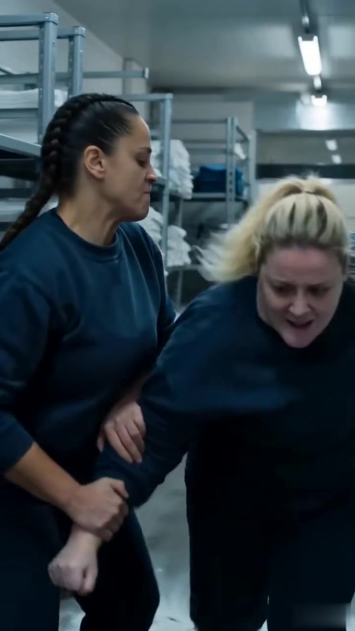 Trahie et agressée en prison, Jeanne trouve une protectrice au lourd passé