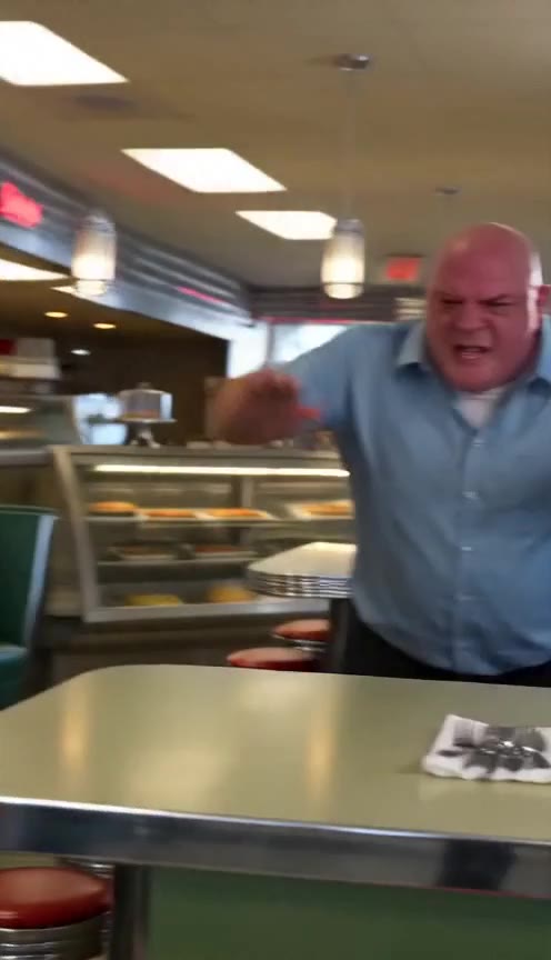 Waitress Fired For Helping Disabled Girl Is Shocked By Her Father’s True Identity
