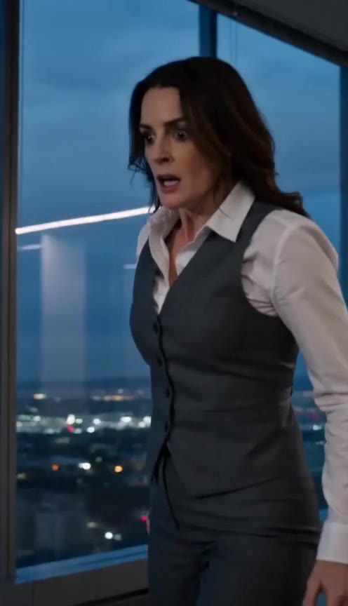 When Her Boss Attacked Her, an Unexpected Ally Delivered Instant Justice