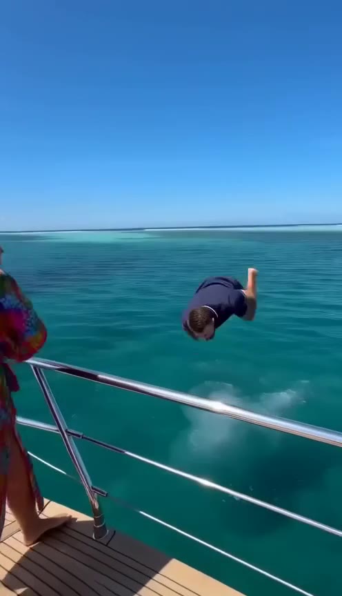 When My Husband Pushed Me Off Our Yacht, His Sister Did the Unthinkable