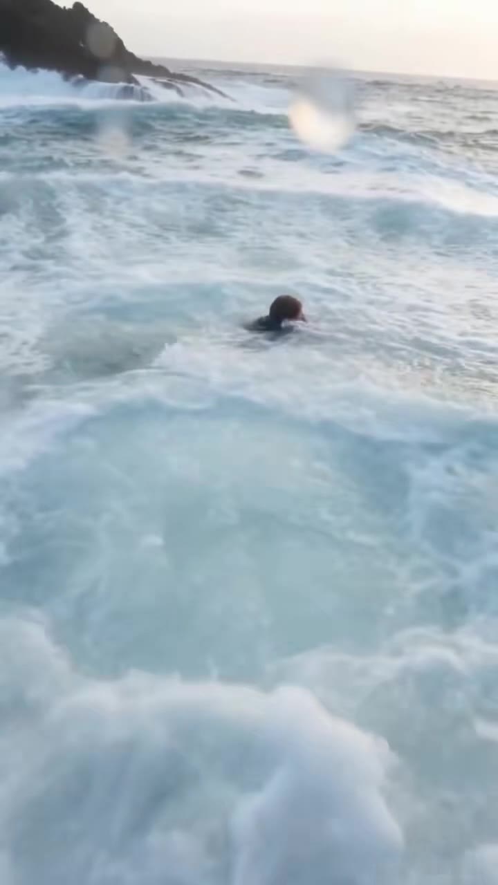 My Young Husband Pushed Me Off Our Yacht—Then I Saw Who Was Holding His Hand